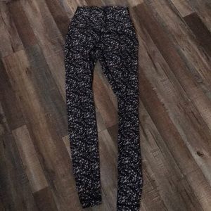 Lululemon shine tight